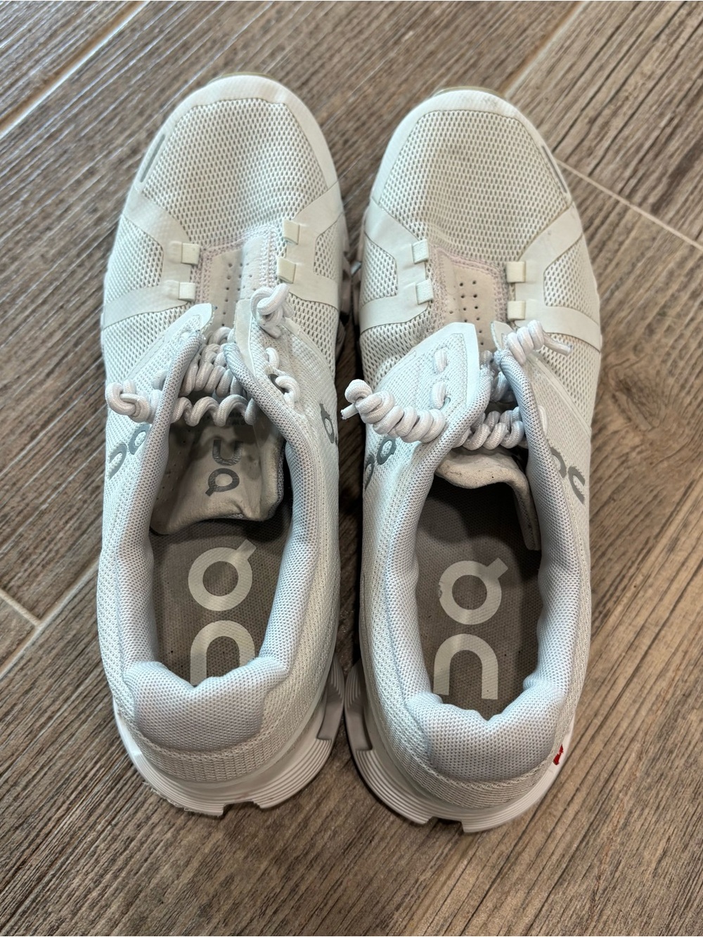 On Cloud Running Shoes Swiss engineering technology White Mens 9.5 - Picture 5 of 7